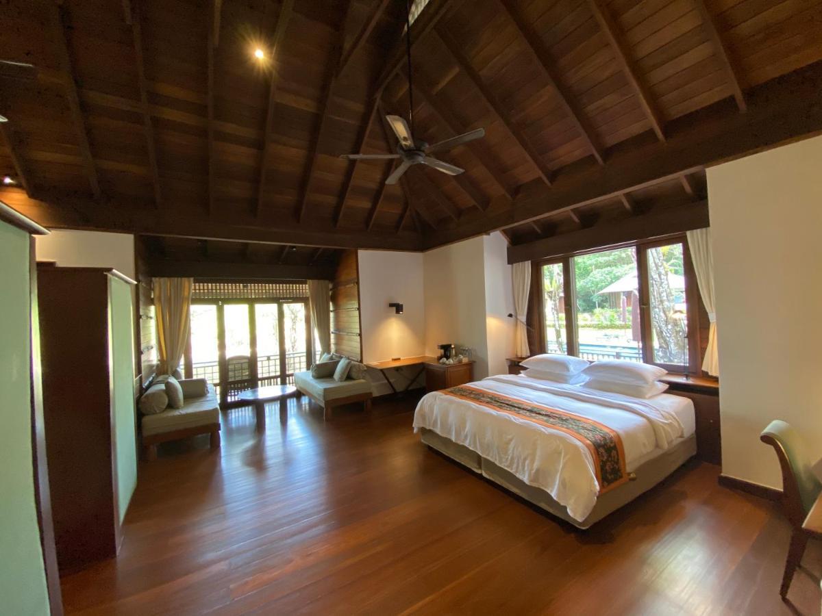 Saujana Private Villas 텔룩 다타이 외부 사진